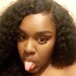 Meet your Posher, Kailah